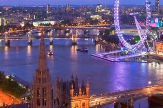 Night view of London Eye and Big Ben, symbolizing hope in addiction recovery